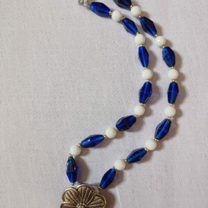 Blue and white bead necklace